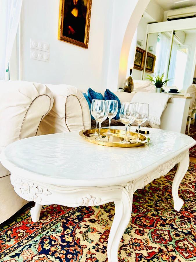 Endless Stunning Mediterranean Sea Views Promenade Des Anglais 니스 외부 사진